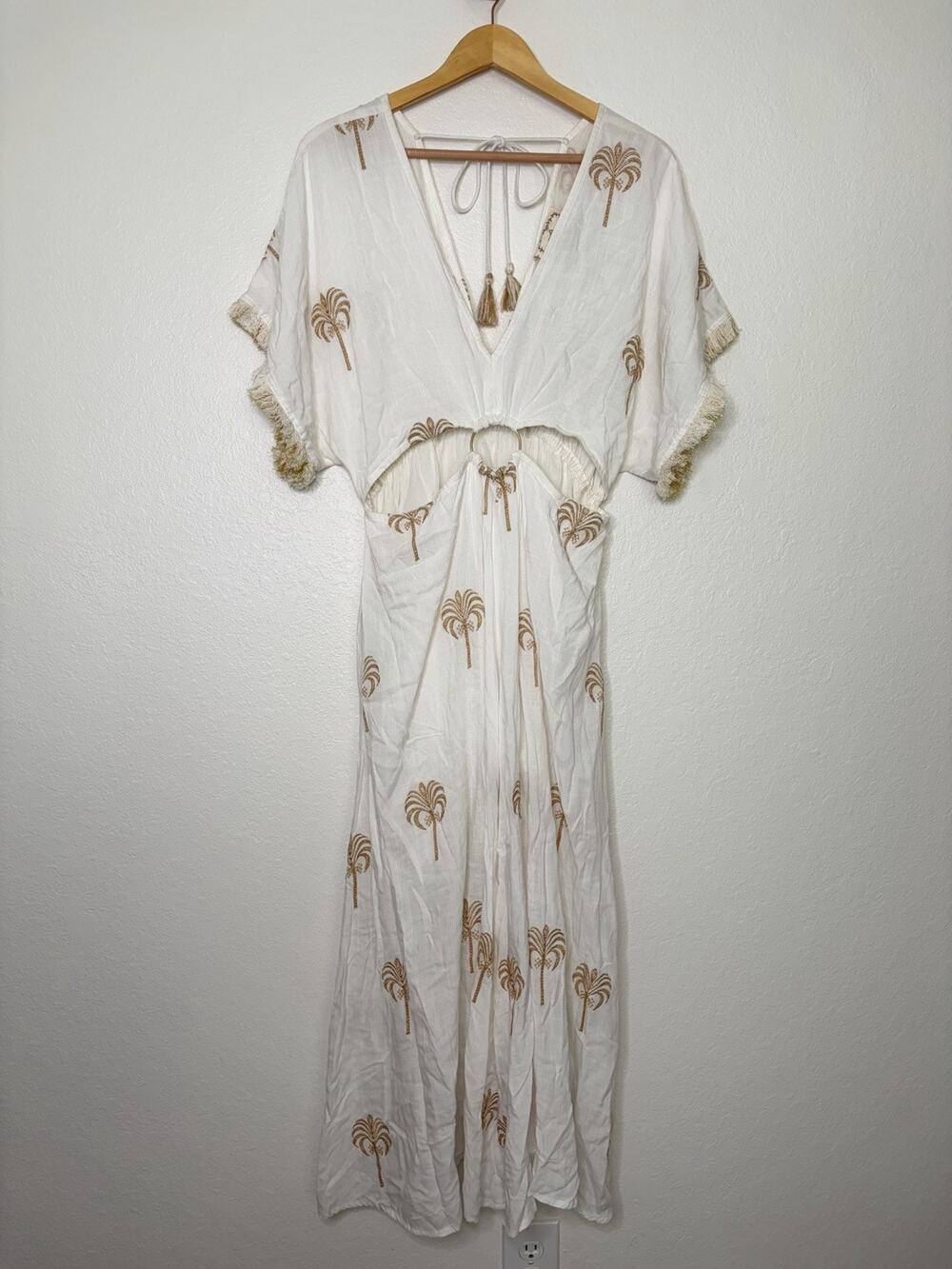 Z & L Europe White Gold Palm Tree Print Cut Out Maxi Dress Size Large Boho Beach
